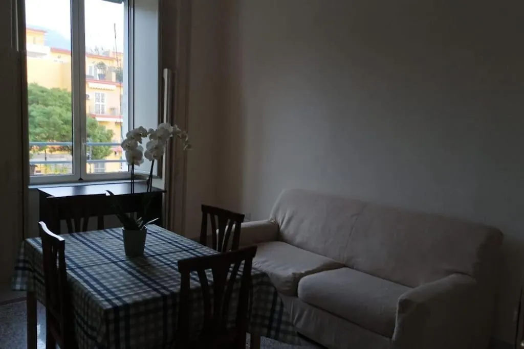 Casa Vacanza Mamma Lena Portici Italy